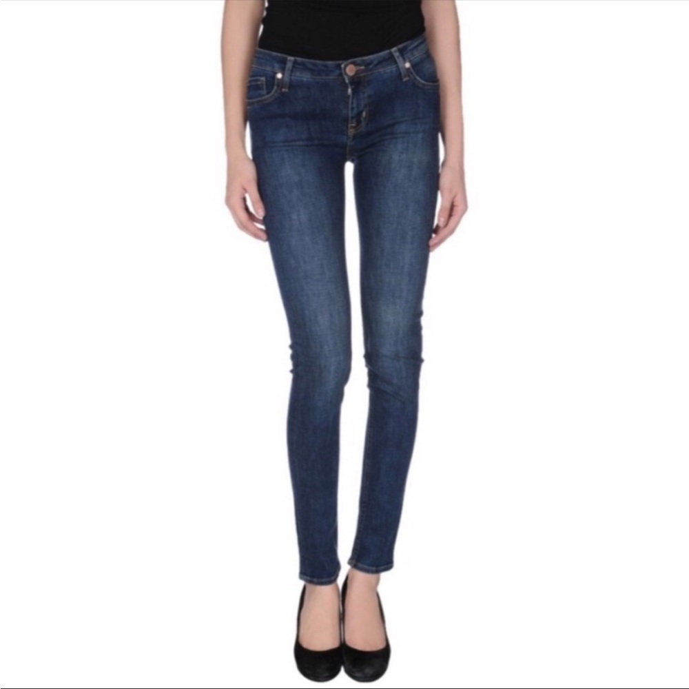 EUC Victoria Beckham Mid-Rise Jeans Size 27